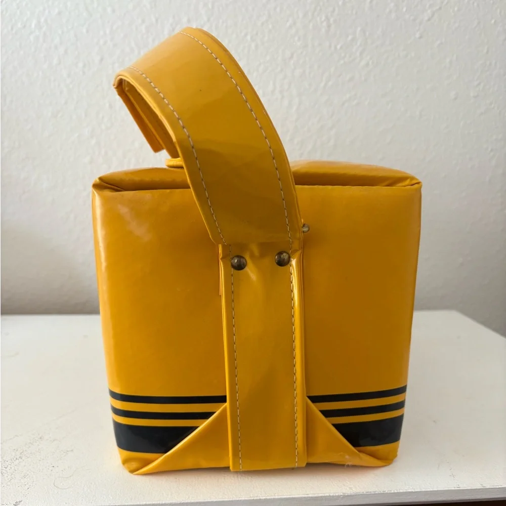 Vintage Kodak Disc Camera And Film Promo Yellow Insulated Bag Cooler w/ Strap